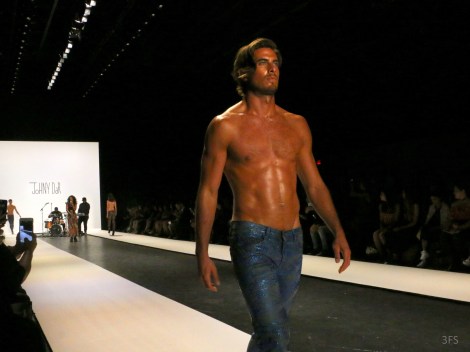 johny dar jeans for refugees new york nyfw ss17 @sssourabh