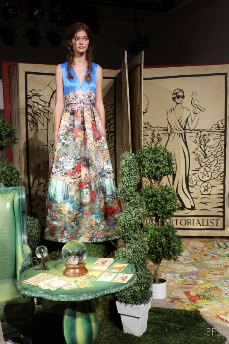 alice and olivia nyfw new york fashion week womenswear alice in wonderland @sssourabh