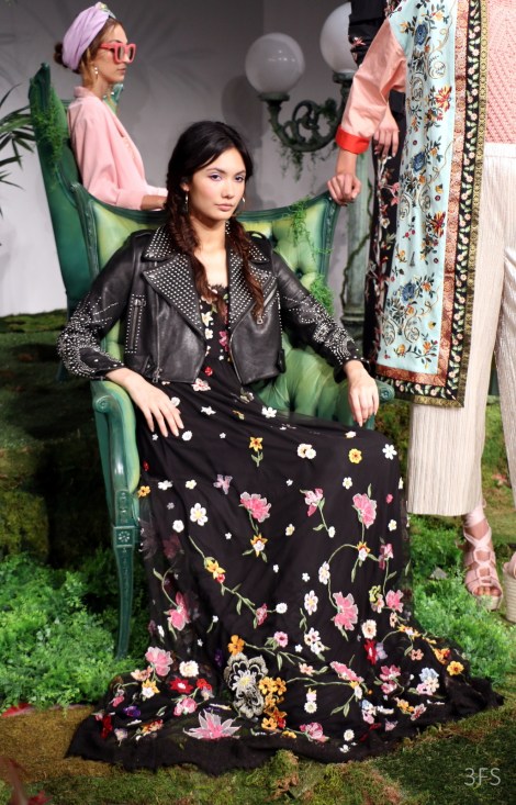 alice and olivia nyfw new york fashion week womenswear alice in wonderland @sssourabh