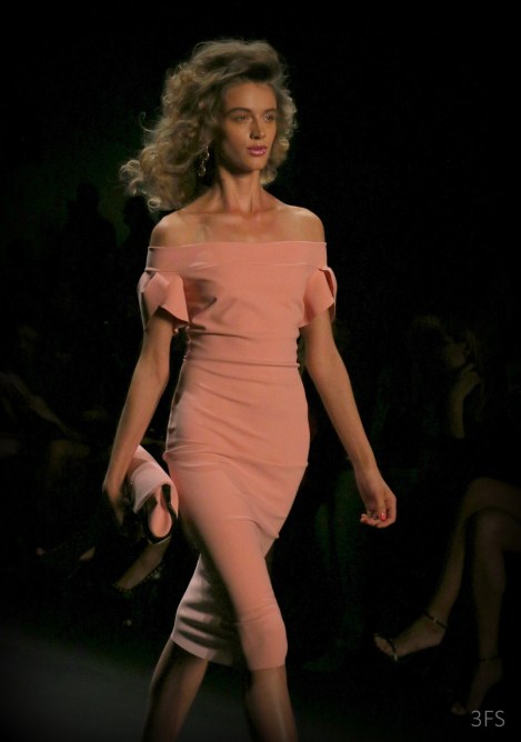 chiara boni la petite robe new york fashion week nyfw ss17 runway @sssourabh