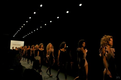 chiara boni la petite robe new york fashion week nyfw ss17 runway @sssourabh