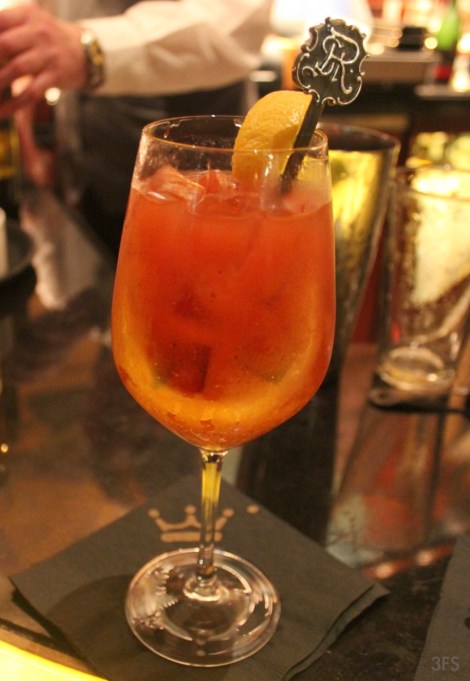 st regis hotel new york king cole bar bloody mary history luxury @sssourabh