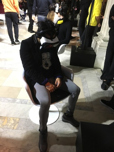 virtual reality m&amp;ms visionaireworld VISKAWSVR kaws new york public library nyc nypl @sssourabh