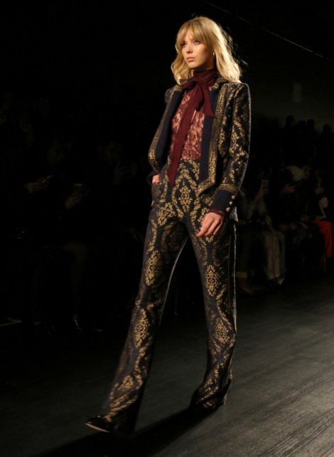 tadashi shoji runway new york fashion week nyfw fw17 eveningwear @sssourabh