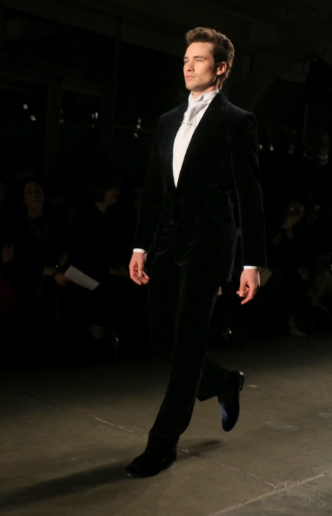 zang toi runway eveningwear new york fashion week nyfw fw17 @sssourabh