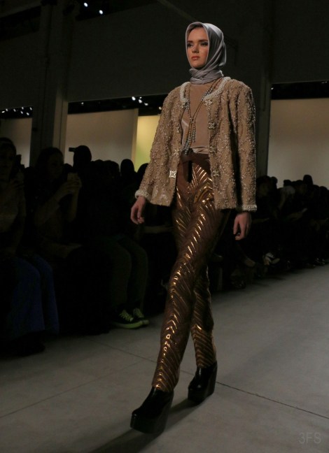 anniesa hasibuan hijab new york fashion week nyfw fw17 @sssourabh