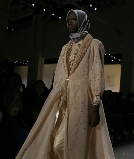 anniesa hasibuan hijab new york fashion week nyfw fw17 @sssourabh