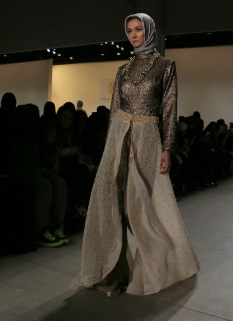 anniesa hasibuan hijab new york fashion week nyfw fw17 @sssourabh
