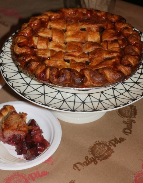 nycwff duff goldman pie cake desserts party new york wine and food festival food network cooking channel @sssourabh