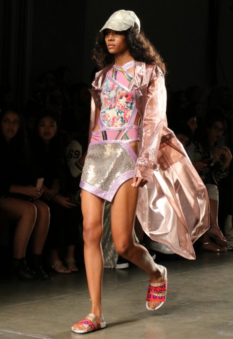 custo barcelona ss18 nyfw new york newyork fashion week womenswear menswear runway custobarcelona @sssourabh