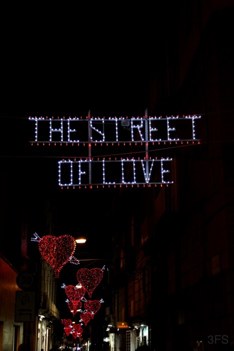 naples grancafe gambrius cafe gelato foodreview foodcritic travel nightlife italy napoli love streetoflove @sssourabh